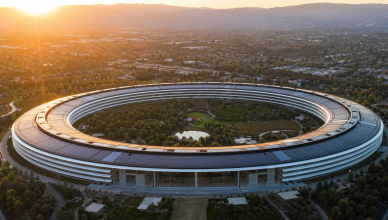 Tim Cook Steps Down as Apple CEO: John Ternus Named Successor From September 2026