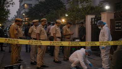 Delhi police investigation team working at residential colony crime scene with forensic examination