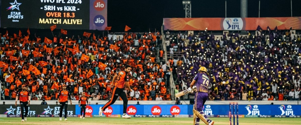 IPL 2026 Sunrisers Hyderabad vs Kolkata Knight Riders cricket match at Eden Gardens
