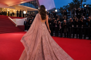 Alia Bhatt Stuns at Cannes 2026 Red Carpet in Blush Tamara Ralph Gown With Dupatta-Inspired Drape as She Gets Mobbed by Fans at French Riviera