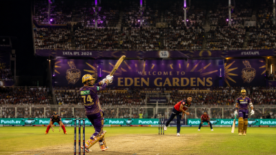 IPL 2026 Playoff Race Intensifies as KKR Keep Hopes Alive With Win Over Mumbai Indians While GT Face